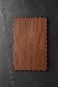 Tabla de cortar de acacia negra maciza con borde festoneado, recién llegada: Bloque de corte hecho en EE. UU. para cocinas - Product Image 3