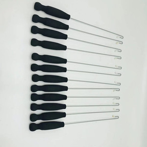 Varilla de marioneta personalizada, brazo de marioneta, accesorio de juguete para marionetas, juego de ganchos metálicos con mango negro para almacenamiento y organización - Product Image 1