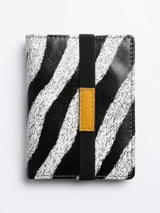 Portefeuille en cuir pour homme personnalisé avec fermeture élastique |   Portefeuille court à imprimé zèbre avec plusieurs compartiments pour cartes et pièces OEM/ODM - Product Image 1