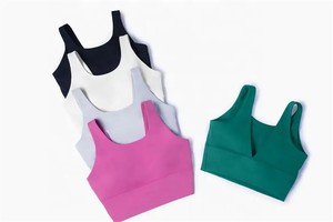 Ensemble de cheerleading tendance pour filles avec logo personnalisé pour les événements scolaires, les spectacles et les équipes de cheerleading - Product Image 2