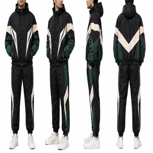 Conjunto Corto de Chaqueta y Pantalones Cortos de Nailon Cortavientos Personalizado para Hombre, Proveedor OEM, Ligero y Resistente al Viento - Product Image 2