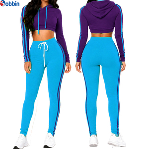 Conjunto Deportivo Verde y Naranja de Alta Calidad para Mujer, Sudadera Corta con Capucha y Pantalones Jogger de Cintura Alta, Estilo Universitario, Ropa Deportiva Urbana - Product Image 2