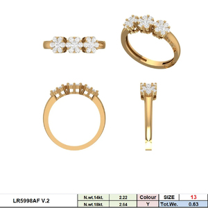 Superbe bague classique en or jaune et blanc 14 carats plaqué rhodium, avec grappe de trois fleurs de diamants naturels taille brillant et sertissage à griffes - Product Image 5