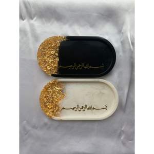 Bandejas Redondas y Ovaladas de Resina para Decoración del Hogar de Estilo Contemporáneo - Product Image 3