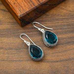 Boucles d'oreilles pendantes en argent sterling 925 avec pierre précieuse Indicolite, forme poire, faites à la main, bijoux de créateur, cadeau pierre de naissance de mars - Product Image 3
