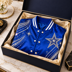 Veste Bomber de Luxe en Satin Ornée de Strass et de Cristaux, Style Universitaire avec Tissu Brillant pour un Look Streetwear Tendance - Product Image 5