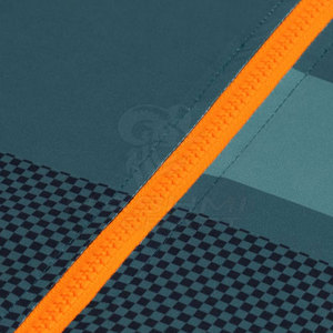 Jersey de Ciclismo con Diseño de Seguridad y Detalles Reflectantes, Tejido con Control de Humedad y Bolsillo Trasero Seguro - Product Image 6