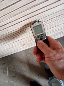 แผ่นวีเนียร์อะคาเซียเกรดพรีเมียม Fomex Greenwood แบบสองด้าน ผิวบินตังกอร์ สำหรับตกแต่งภายในซูเปอร์มาร์เก็ต - Product Image 4