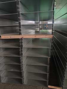 รางสายไฟแบบปิดเคลือบสังกะสีสำเร็จรูปสำหรับอาคารพาณิชย์ - Product Image 5