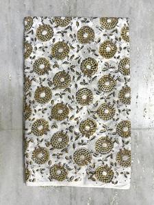 Tela estampada a mano de Jaipur, tela de algodón estampada a mano, tela india para vestidos, proveedor mayorista de tela de algodón. - Product Image 3