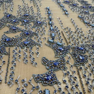 Tela de encaje de malla bordada con lentejuelas y cuentas al por mayor, hecha a mano, para vestido de noche, tela de diseñador de moda, alta costura de lujo - Product Image 4