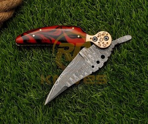 Cuchillo Plegable de Acero de Damasco con Hoja de Punta Caída, Mango de Resina, Empuñadura de Cobre, Cuchillo para Camping al Aire Libre con Funda de Cuero - Product Image 6