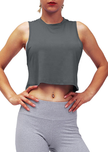 Nuestro Servicio Profesional gestiona cada prenda deportiva personalizada para mujer, hecha en Pakistán, para exportación global. - Product Image 5