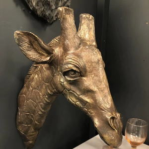 Busto de Jirafa, Arte Mural, Efecto Bronce, Diseño Moderno, Decoración para Sala de Estar - Product Image 1