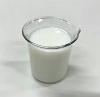 Adhésif liquide SBR à séchage rapide pour gazon synthétique de terrain de jeu, excellente rétention alcaline, toucher doux