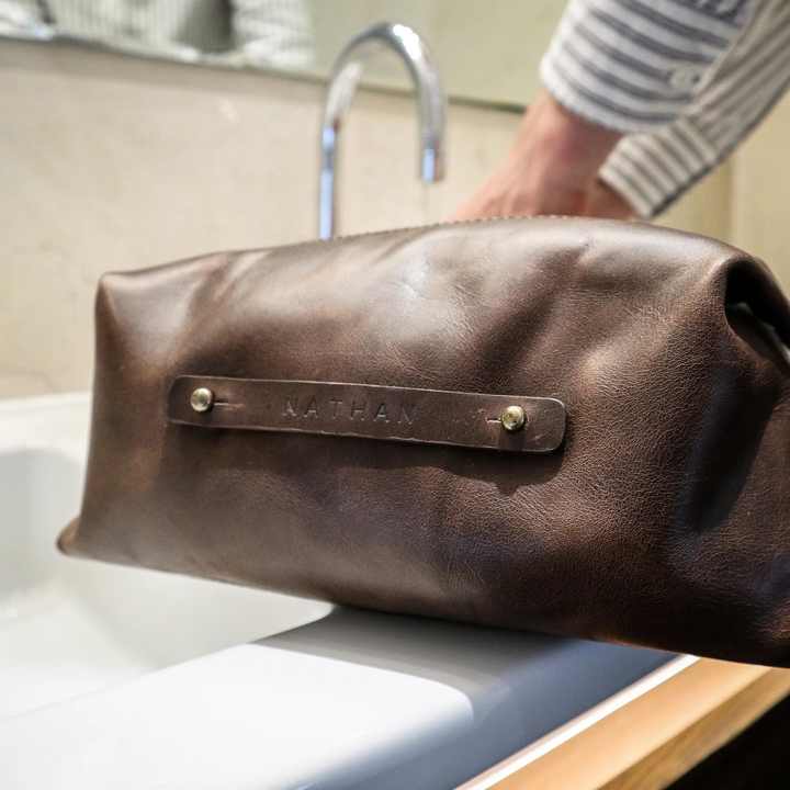 Personalised Vintage Leather Toiletry Wash Bag Wash Dopp Kit Men Toiletry Personalized Gift for Him TYG-0063