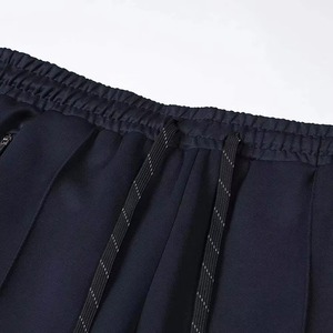 ชุดวอร์มออกกำลังกายฤดูหนาวสำหรับผู้ชายคุณภาพสูง ผลิตตามสั่ง (OEM) ขายส่ง ผลิตจากโพลีเอสเตอร์/ไนลอน/ผ้าฝ้าย แห้งเร็ว สวมใส่สบาย น้ำหนักมาก สีตามสั่ง - Product Image 5