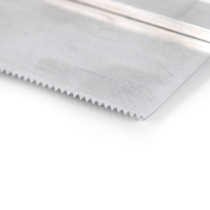 Reliable Quality <b>Bone</b> <b>Saw</b> Surgical Grade Stainless Steel Material Lightweight Durable Handle <b>Bone</b> <b>Saw</b> Ideal For Surgical use - Product Image 3