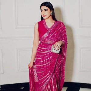 Sari de diseñador Georgette con lentejuelas, hilo y trabajo de Dori, y blusa con trabajo de lentejuelas, precio al por mayor de Royal Export - Product Image 3