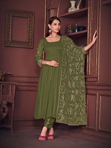Nouvelle Robe Anarkali Élégante pour Femmes en Vert Clair, Manches 3/4, Georgette Crêpe Semi-Couturée pour Mariages et Occasions Festives - Product Image 4