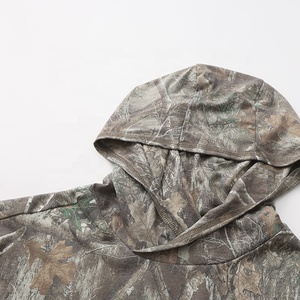 Camisetas de Caza de Manga Larga para Hombre con Diseño Personalizado y Estampado Digital de Camuflaje Mossy Oak Bottomland al por Mayor - Product Image 4