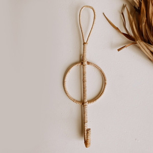 Crochets muraux en rotin naturel, forme ronde, prix bas, pour organiser et ranger les vêtements. - Product Image 4