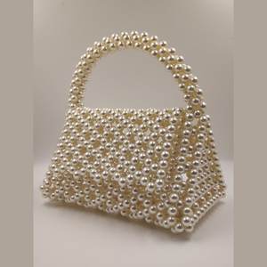 กระเป๋าถือทำมือจากอินเดีย ยี่ห้อ MS Handicraft รับรองคุณภาพ ประดับลูกปัดแก้วหลากสี ดีไซน์สั่งทำได้ พร้อมหูหิ้วแบบถือได้ เหมาะสำหรับใช้ในชีวิตประจำวัน - Product Image 2