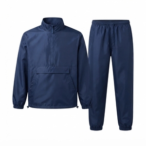 Proveedor de Conjuntos Deportivos Minimalistas Personalizados, Chaqueta Cortavientos Ligera de Poliéster con Media Cremallera y Pantalones - Product Image 5