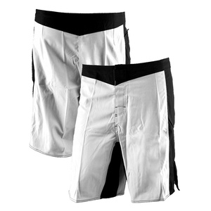 Pantalones cortos de artes marciales para hombre, Shorts Unisex hechos a medida por MMA, por sublimación, de fabricante en Pakistán, producto en oferta - Product Image 3