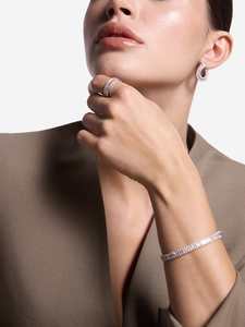 Pulsera de tenis para mujer Vala Brothers con diamantes cultivados en laboratorio BR-14, plata de ley 925, corte baguette, color DEF, claridad VVS VS, 15 gramos, venta al por mayor - Product Image 5