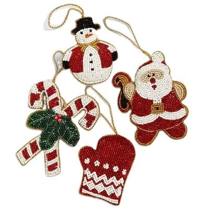 Charmes brodés pour hauts : Nouvelle collection de Noël, design classique, mignon, élégant, tendance, luxueux et à la mode - Product Image 6