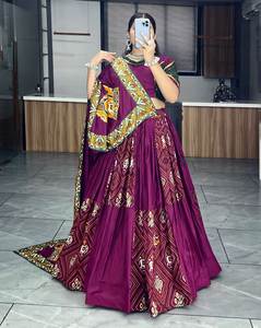 Último diseñador puro rayón algodón Badhani impreso Kodi trabajo Lehenga Choli por FabZone - Product Image 4