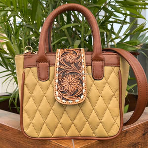 กระเป๋าสะพายไหล่ของผู้หญิงทำจากหนังบุนวมสะพายข้างกระเป๋าถือดีไซน์หรูหราทันสมัยออกแบบได้ตามต้องการ - Product Image 2