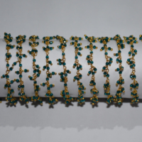 Chaîne de perles en laiton plaqué or, 2 mm, avec perles de topaze bleue hydro, en grappe, enveloppées de fil, style chapelet, vendue au mètre pour bracelet et collier