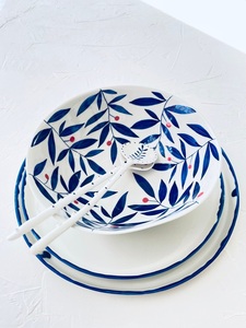 Premium Ceramic <b>Pasta</b> Bowl with Navy Botanical Artwork Generous Serving Depth and Refined Glazed Surface - Product Image 3