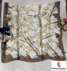 Pañuelo de satén suave con impresión personalizada, servicio de marca OEM ODM para eventos de promoción empresarial, marketing, pañuelo de satén de lujo - Product Image 3