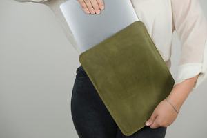 Maravilloso Regalo Adecuado para Diferentes Ocasiones, Diseño Minimalista, Hecho de Cuero Vintage de Alta Calidad LLS-0034 - Product Image 4