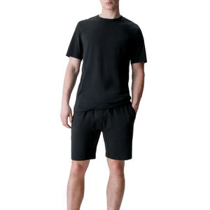 Conjunto Deportivo de Camiseta y Pantalones Cortos Personalizados, Ecológicos, Transpirables, 100% Algodón, Ropa Deportiva Urbana para Gimnasio y Fitness, Conjunto Deportivo de Invierno para Hombre - Product Image 3