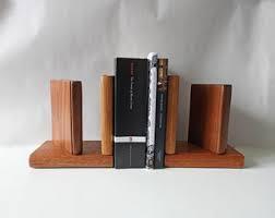 Sujetalibros de Madera para Estantería, Soporte Decorativo para Libros para el Hogar y la Oficina - Product Image 4