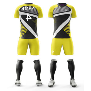 Fabricant en gros d'uniformes de football avec nom et numéro du joueur, vêtements d'entraînement 100% polyester, uniforme antibactérien, kits de football - Product Image 4