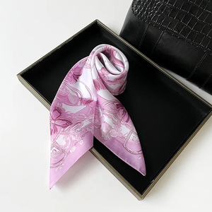 ผ้าพันคอไหมพิมพ์ลายสำหรับผู้หญิงรุ่นใหม่ปี 2026 ผ้าคลุมไหล่ ผ้าพันคอฮิญาบ ผ้าเช็ดหน้า ผ้าโพกหัว ผ้าพันคอแบบแบนดานา - Product Image 3