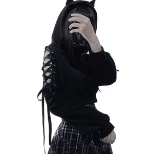 Sudadera Gótica Personalizada para Mujer, Fabricada por OEM, con Mangas con Cordones, Tejida en Algodón Transpirable, Largo Regular, Estilo Otoñal - Product Image 1
