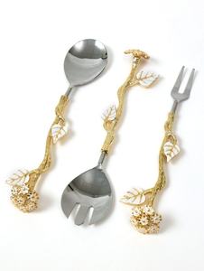 Juego de 8 Cucharas de Acero Inoxidable Plateado, Diseño Moderno, para Servir Comida y Postre - Product Image 5