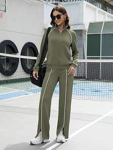 Ensemble décontracté 2 pièces pour femme Casly Lamiit – Collection Automne 2025 – Survêtement zippé et pantalon large rayé pour le voyage - Product Image 3