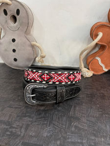 Ceinture en cuir western artisanale de qualité supérieure avec incrustation de perles rouges et blanches et boucle en argent gravée - Product Image 2