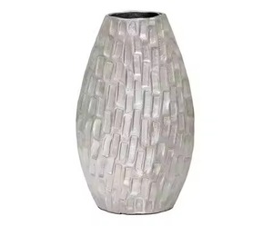 Trendsetting Metal Floral Display <b>Vase</b> Handmade Modern Decorative Home Office Premium Collection Elegant Interior Accent <b>Beauty</b> - Product Image 1