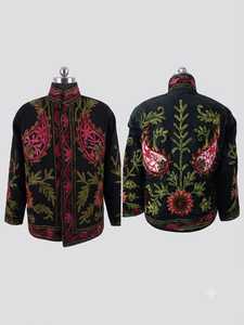 Veste Suzani noire faite à la main, brodée, pour femme, style vintage, broderie Suzani, manteau bohème, veste florale ethnique - Product Image 5