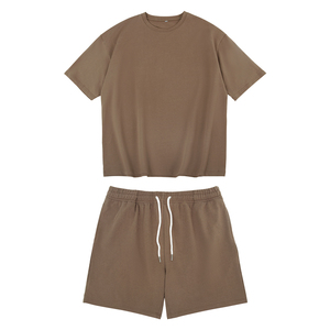 Conjunto Deportivo de Verano de Alta Calidad 100% Algodón, Camiseta y Pantalones Cortos con Logotipo Bordado Personalizado, Ropa Casual de Verano para Hombre - Product Image 3