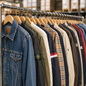 Marcas de Ropa Usada Japonesa y Vintage - Product Image 1