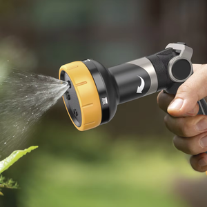Pistola de Riego para Jardín de PP+ABS para Bañar Mascotas y Limpiar Patios, Diseño Ergonómico con Múltiples Flujo de Agua - Product Image 3